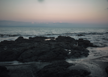 Pacific coastline in Costa Rica, Pavones
